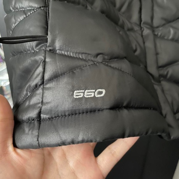 North face puffer vest - Picture 4 of 4